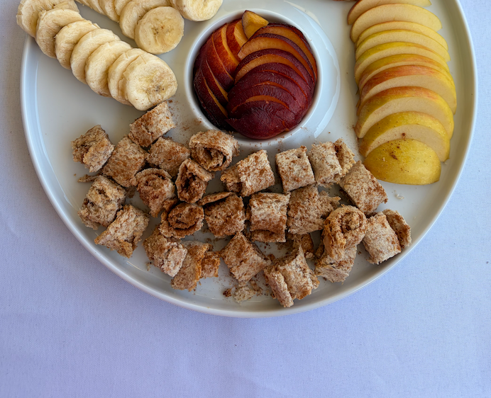 Zimtröllchen mit Apfelmus